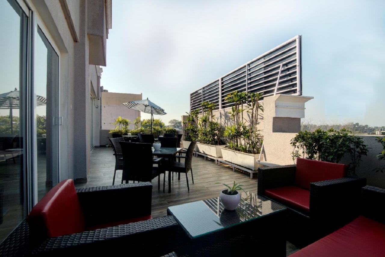 Amritara Sadka Amritsar Hotel Eksteriør billede