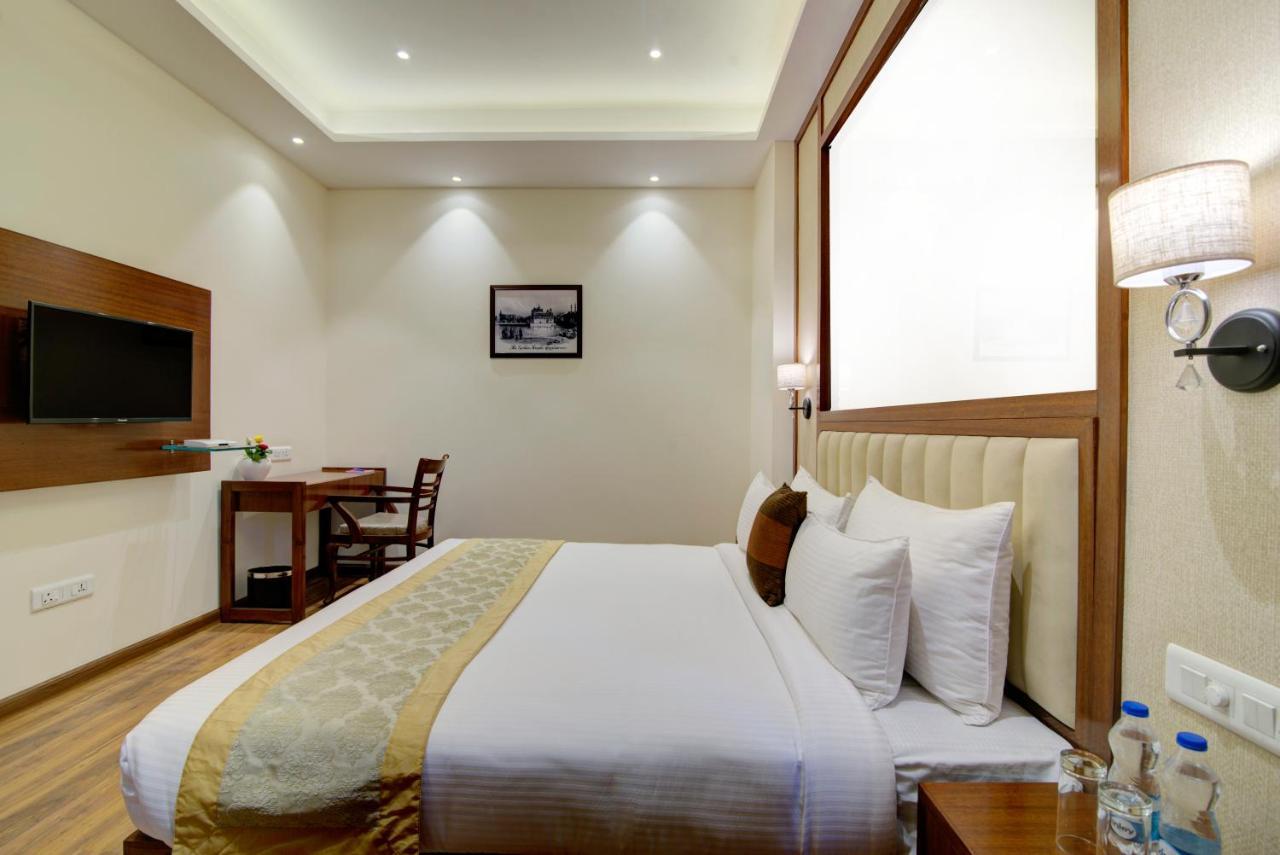 Amritara Sadka Amritsar Hotel Eksteriør billede